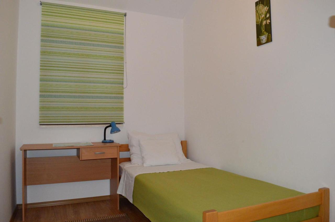 Apartments Vilim Tisno Luaran gambar
